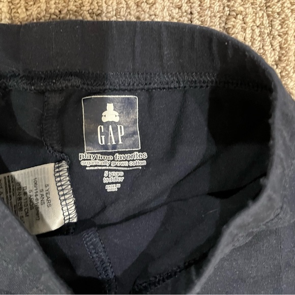 Lot of girl shorts and cartwheel shorts 3t/4t - Picture 5 of 6